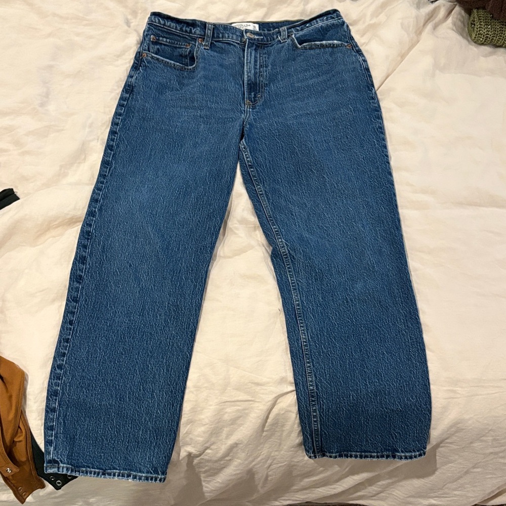 Abercrombie & Fitch Vintage Straight High Rise Jeans